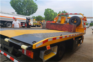 靖州附近拖车电话号码服务